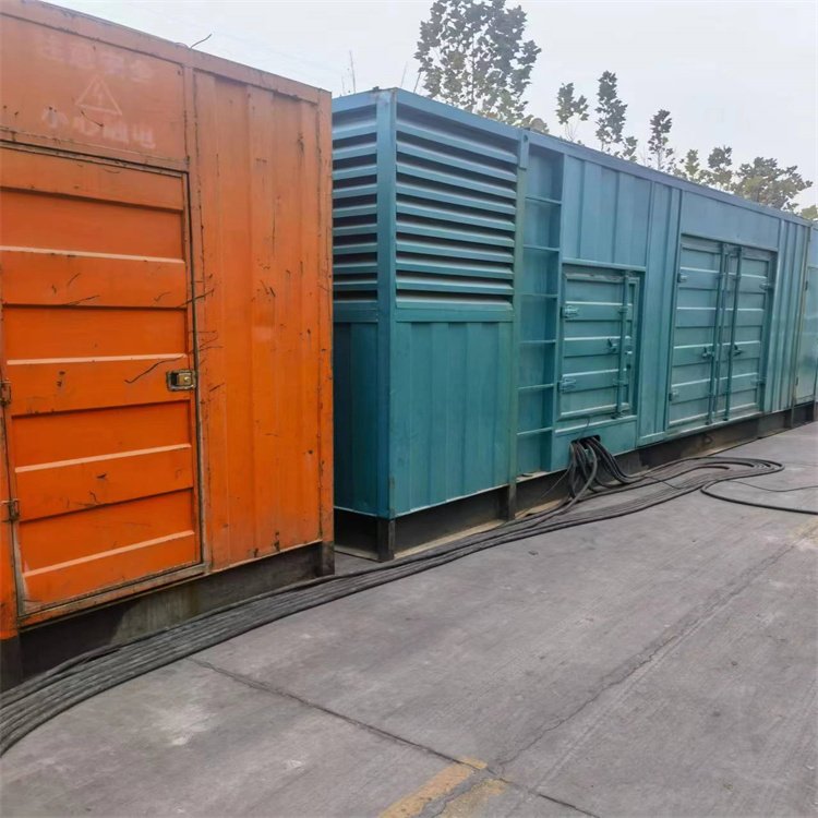 台江如何选择适合 600kW 柴油发电机组的热继电器？